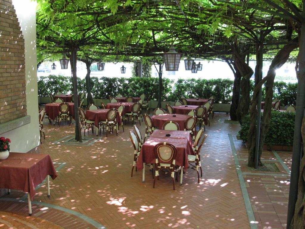 Albergo Ristorante Papa Peschiera del Garda Eksteriør billede