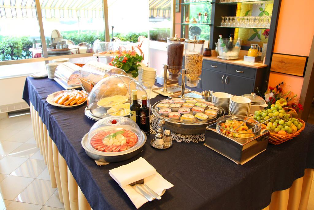 Albergo Ristorante Papa Peschiera del Garda Eksteriør billede