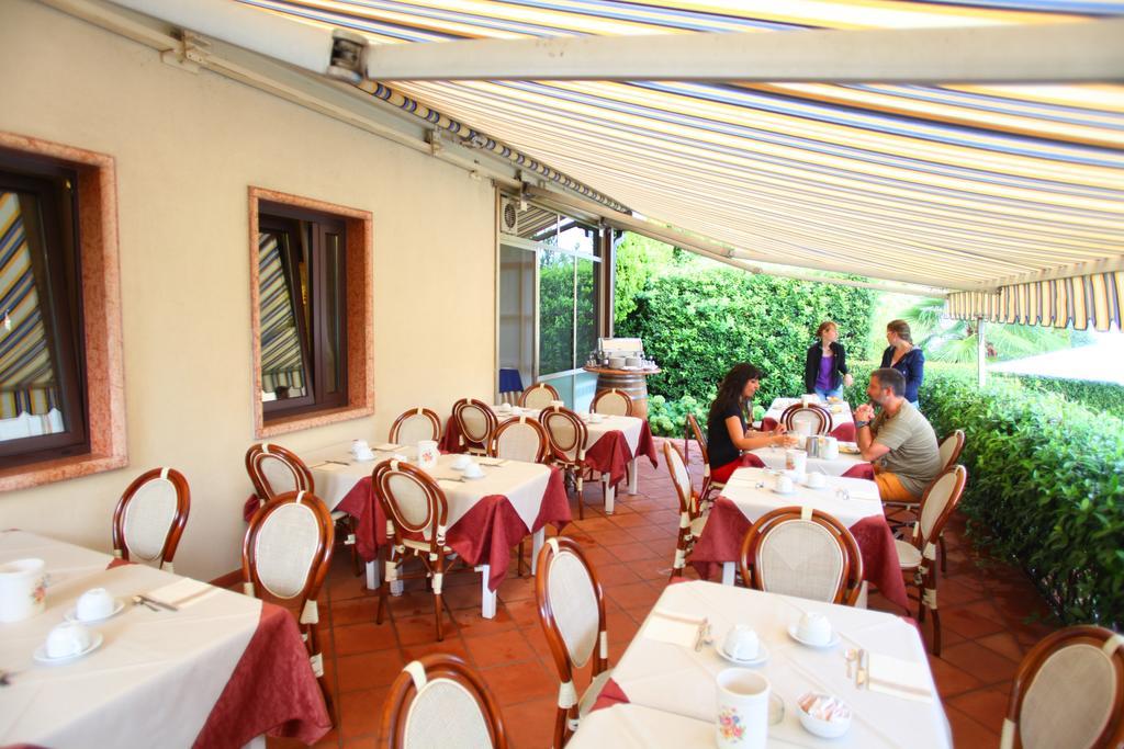 Albergo Ristorante Papa Peschiera del Garda Eksteriør billede